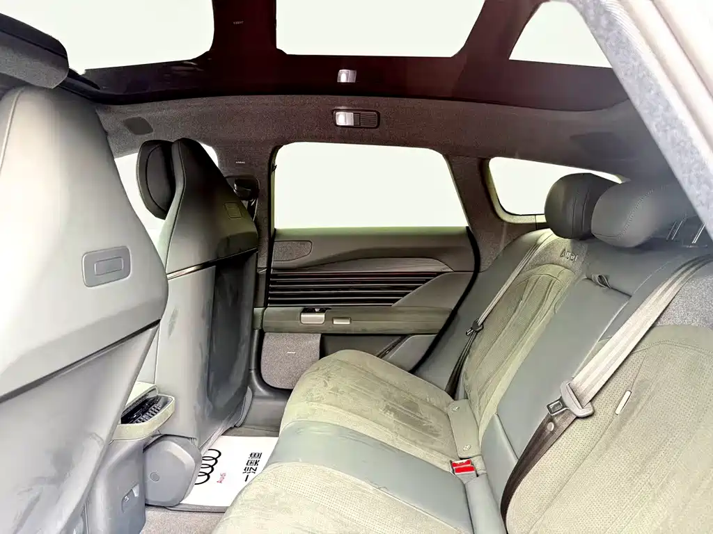 Ауди Ауди. Audi E5 Sportback — миниатюра 5