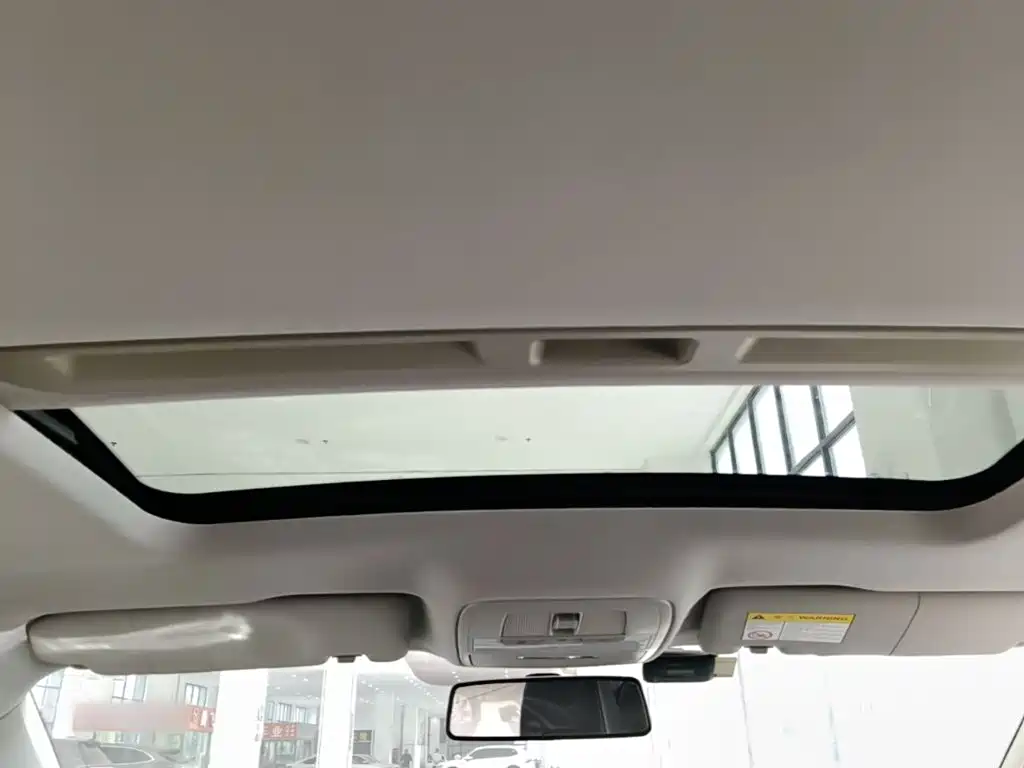Roewe i6 Classic — миниатюра 18