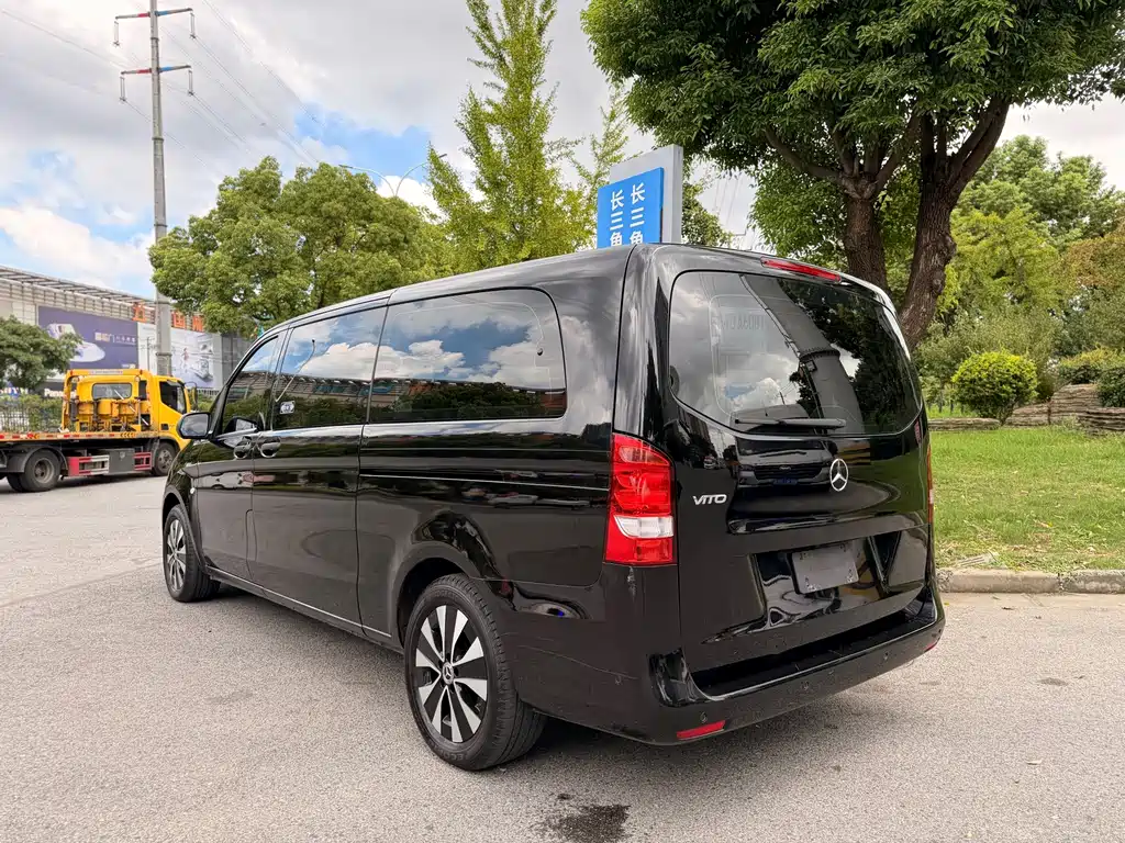 Mercedes-Benz Vito — миниатюра 6