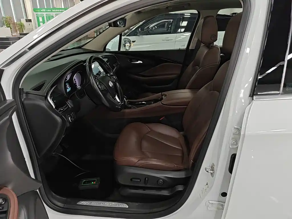 Buick Envision Plus — миниатюра 16