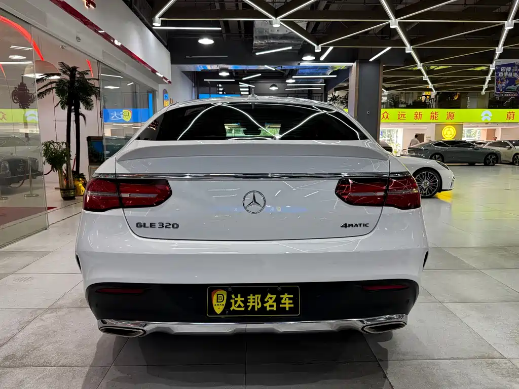 Mercedes-Benz GLE Coupe — миниатюра 16