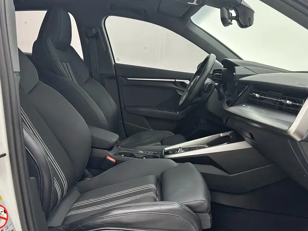 Audi A3 — миниатюра 9