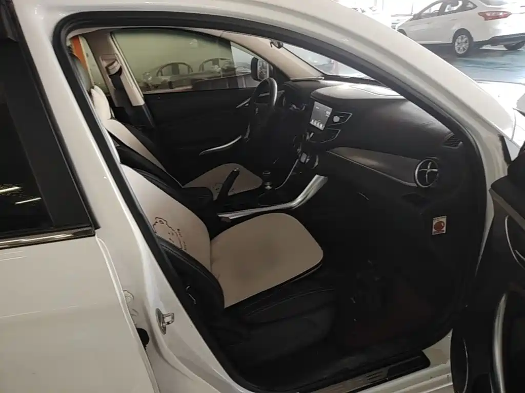 BYD Song — миниатюра 25