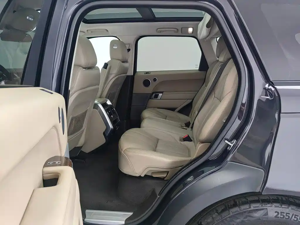 Land Rover Sport — миниатюра 12