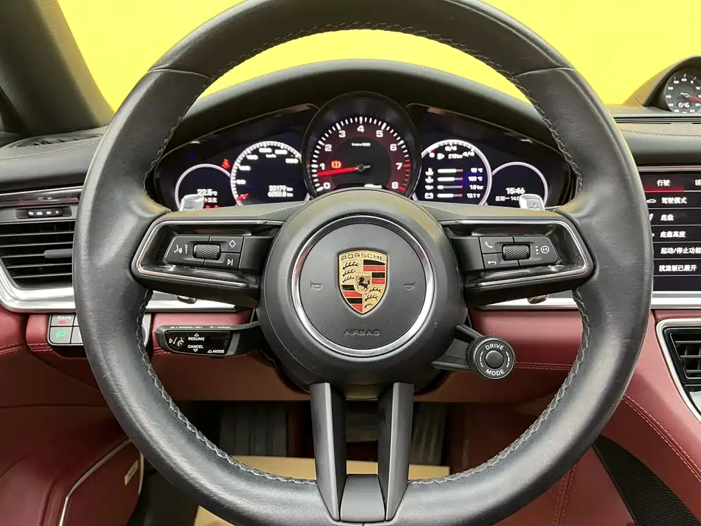Porsche Panamera — миниатюра 18