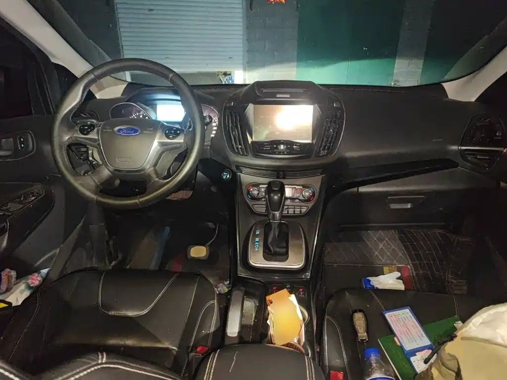 Ford Kuga — миниатюра 5