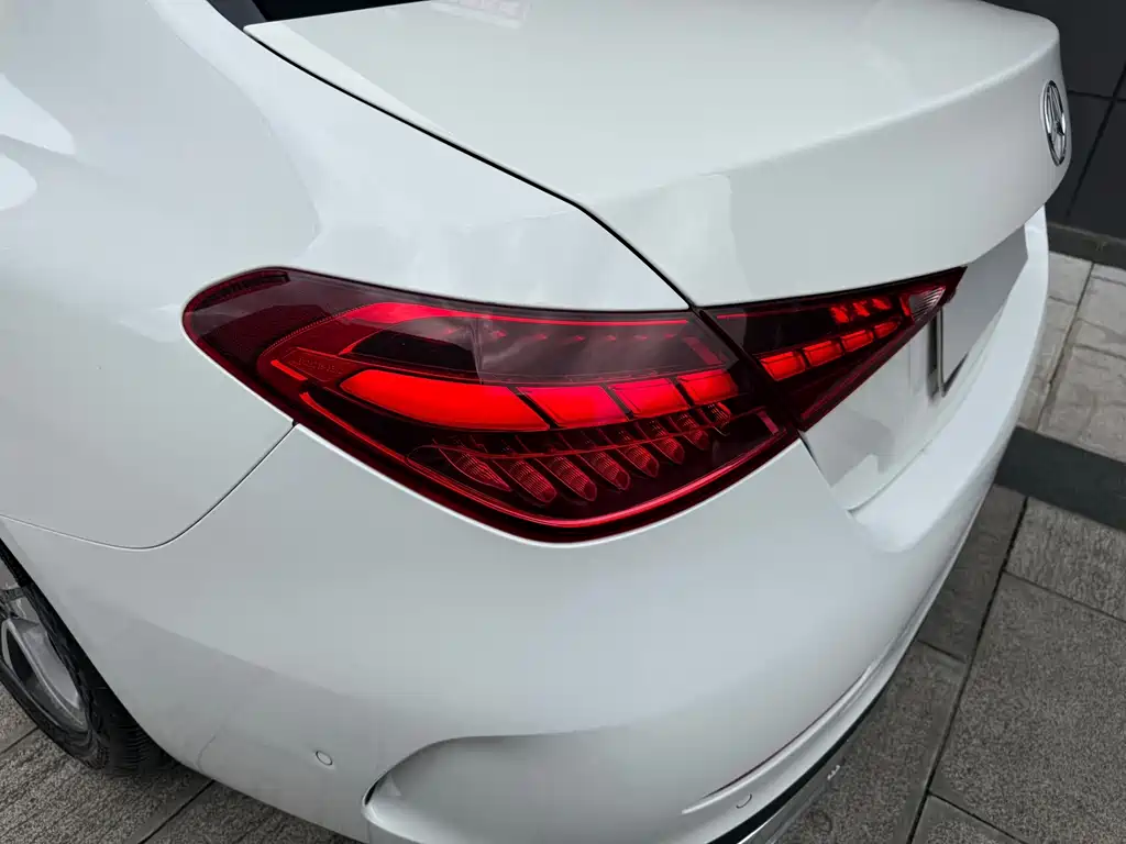 Mercedes-Benz C-Class — миниатюра 38
