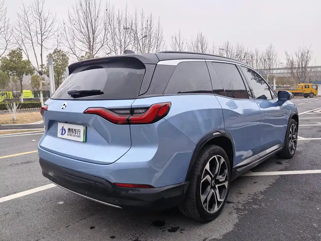 NIO NIO ES8