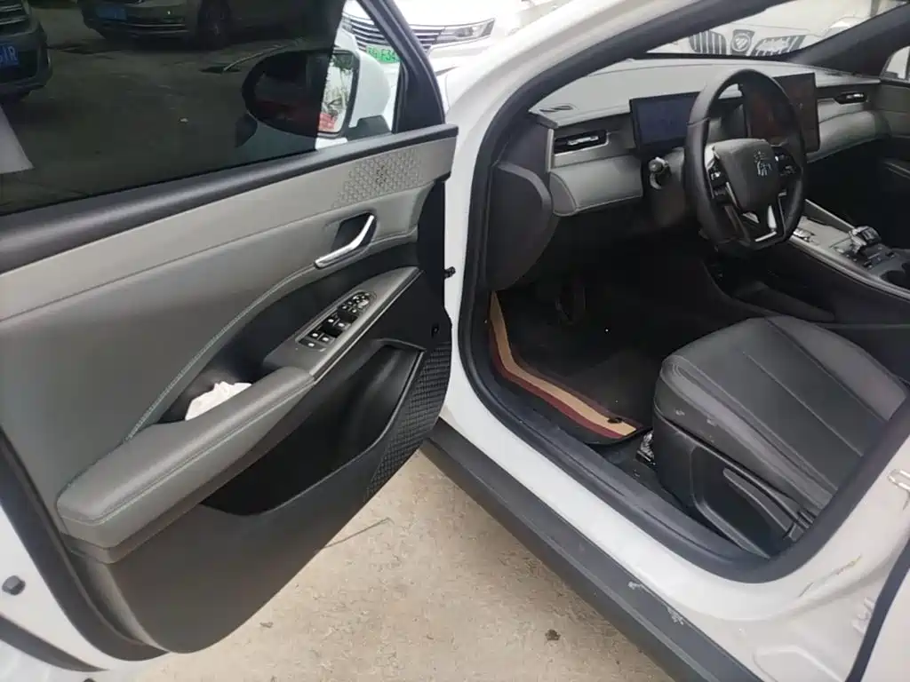 BYD Qin PLUS — миниатюра 16