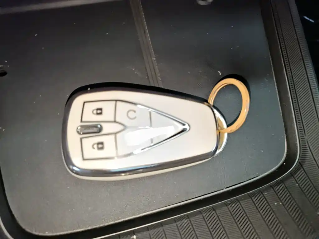 Changan Eado — миниатюра 9