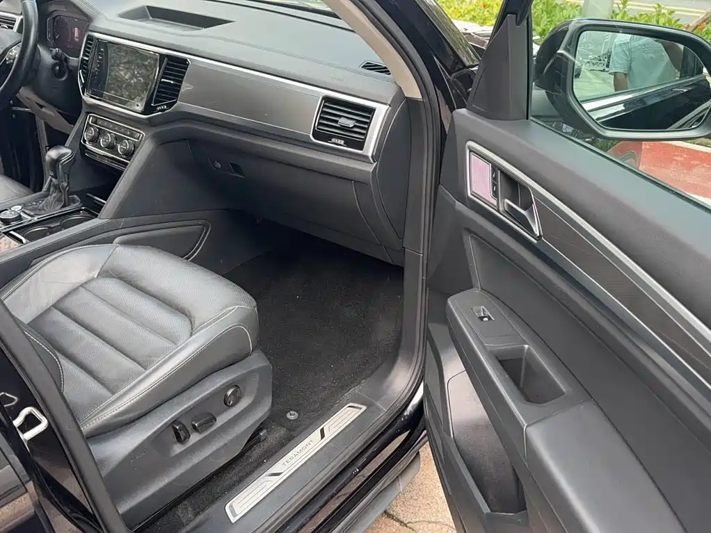 Volkswagen Teramont — миниатюра 2