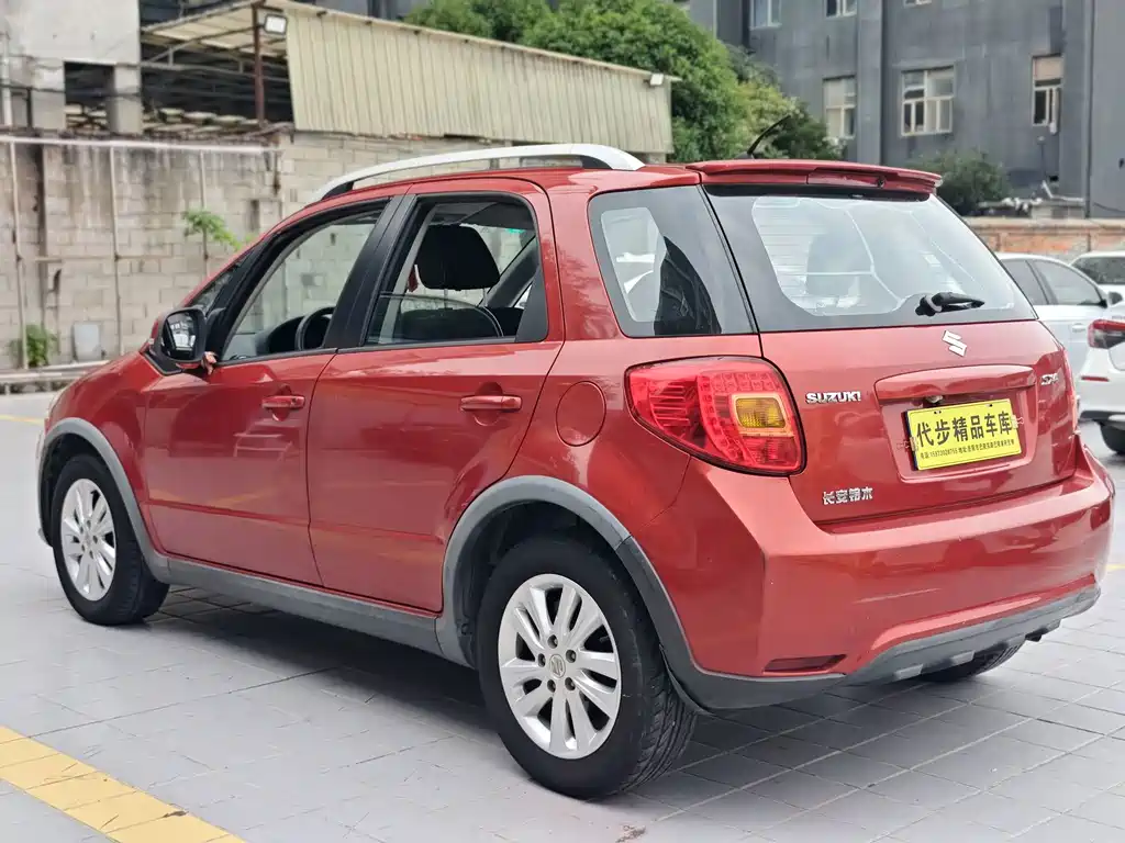 Suzuki SX4 — миниатюра 14