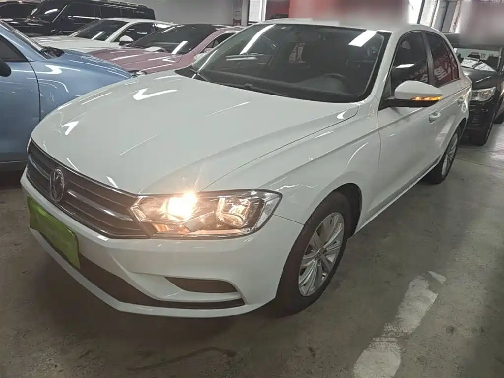 Volkswagen Bora 2021