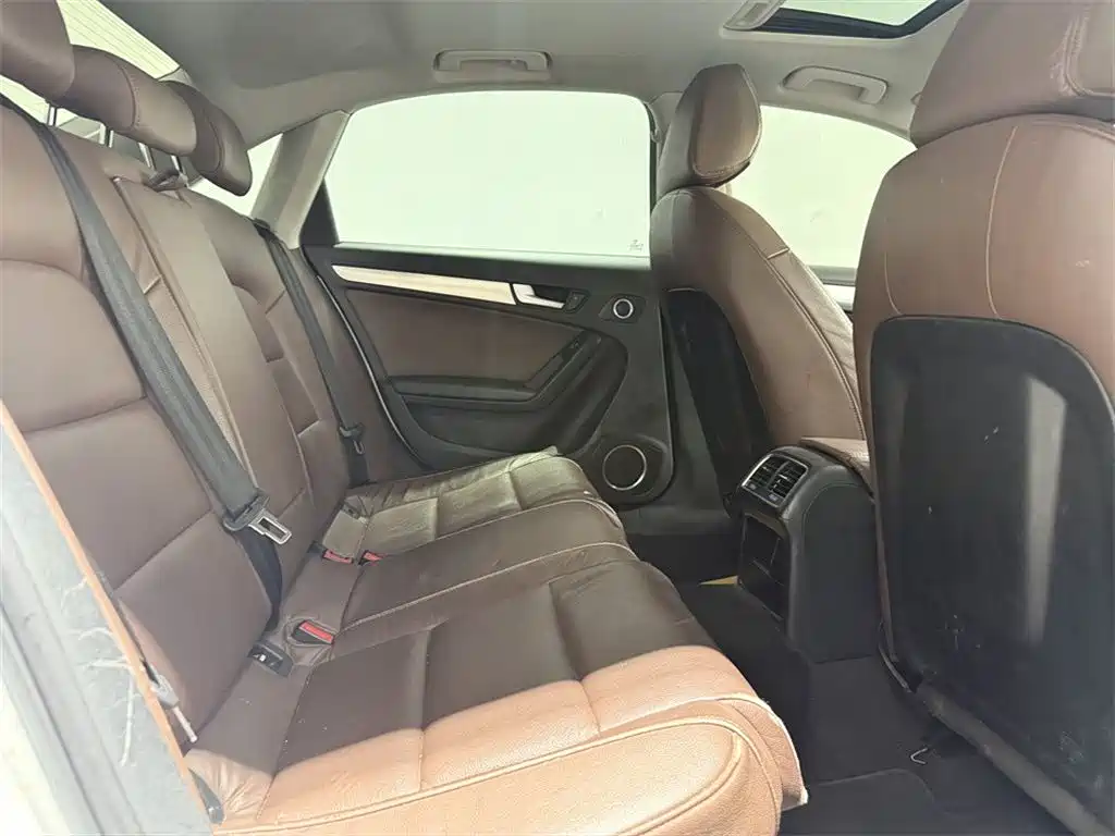 Audi A4L — миниатюра 7