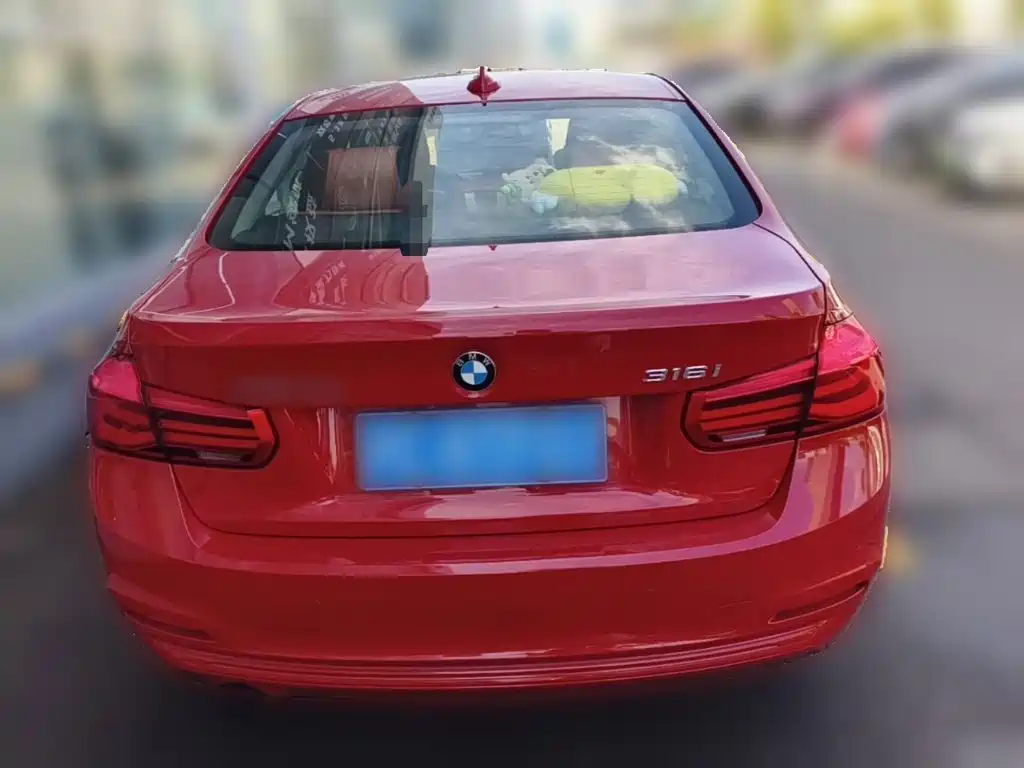 BMW 3 Series — миниатюра 8