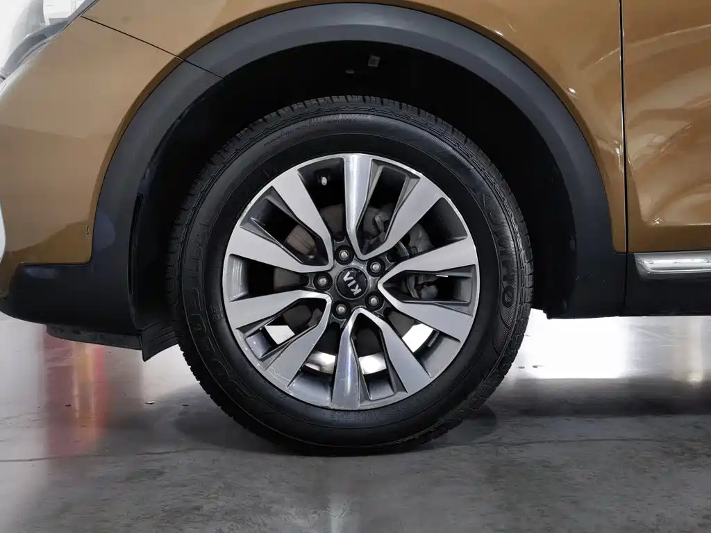 Kia KX7 — миниатюра 17