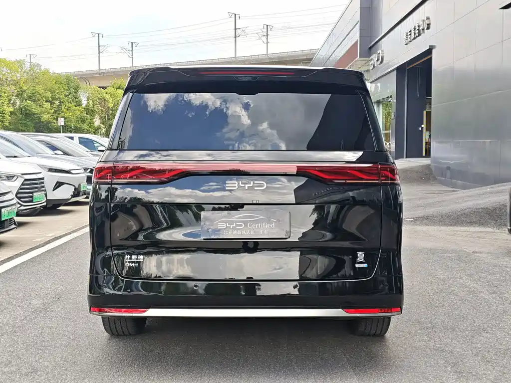 BYD Xia — миниатюра 13