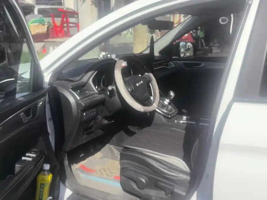 Haval M6 — миниатюра 9