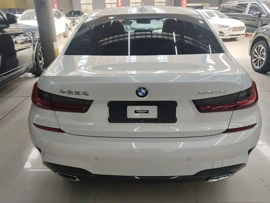 BMW 3 Series — миниатюра 6