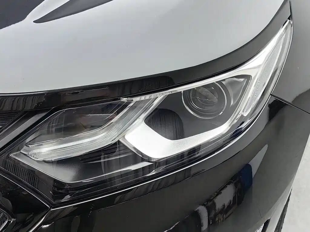 Chevrolet Equinox — миниатюра 7