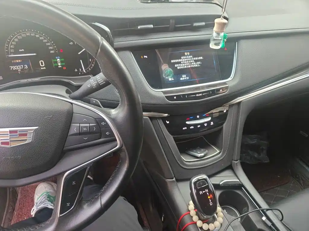 Cadillac XT5 — миниатюра 14