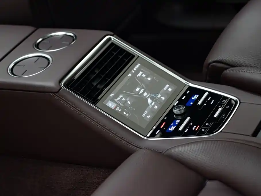 Porsche Panamera — миниатюра 15