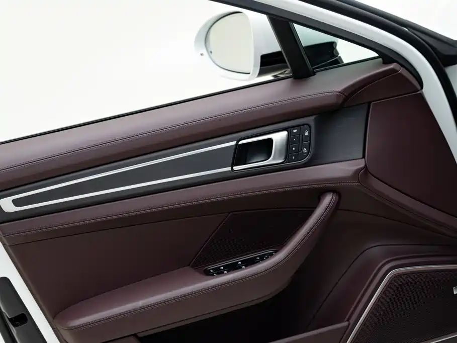 Porsche Panamera — миниатюра 20