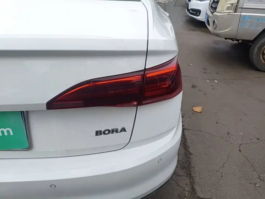 Volkswagen Bora — миниатюра 8