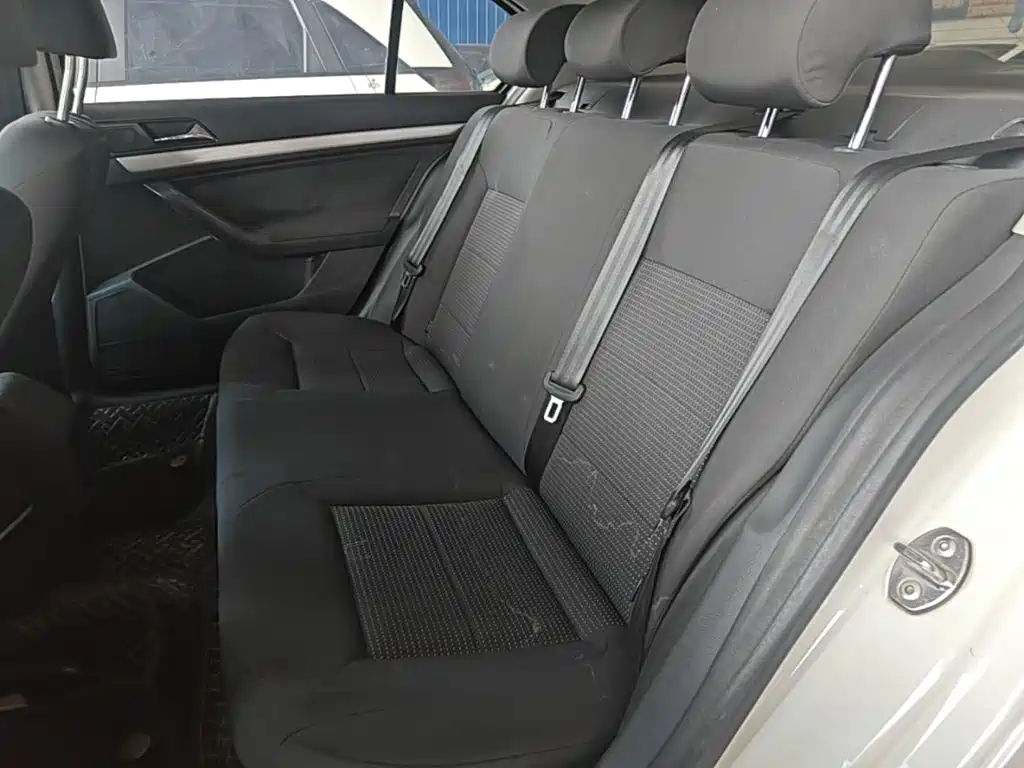 Volkswagen Lavida — миниатюра 17