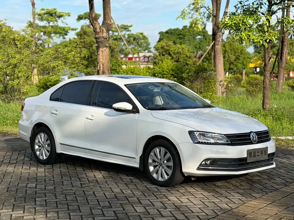 Volkswagen Sagitar — миниатюра 3