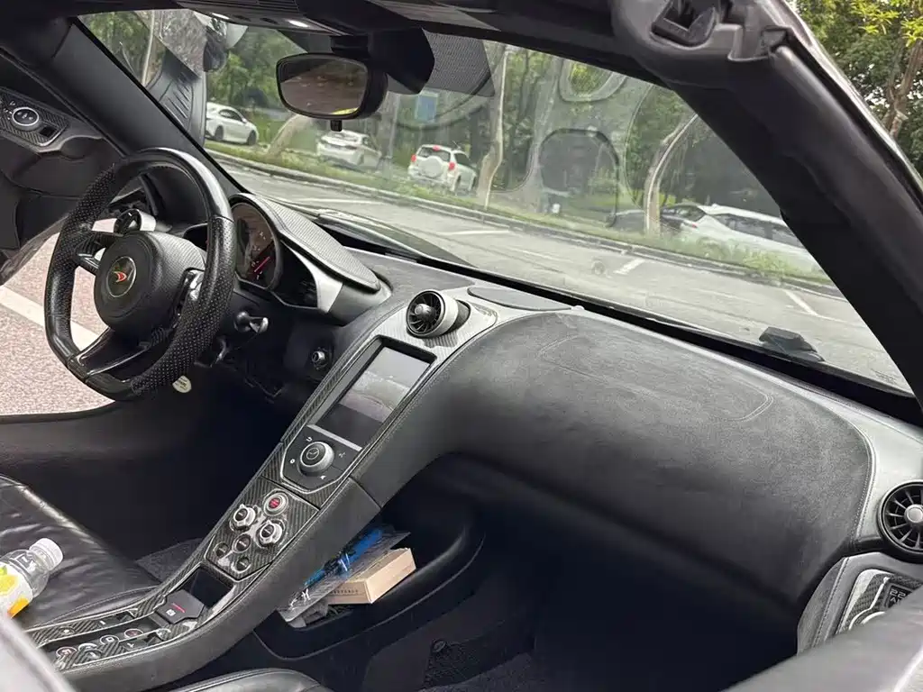 McLaren 650S — миниатюра 3