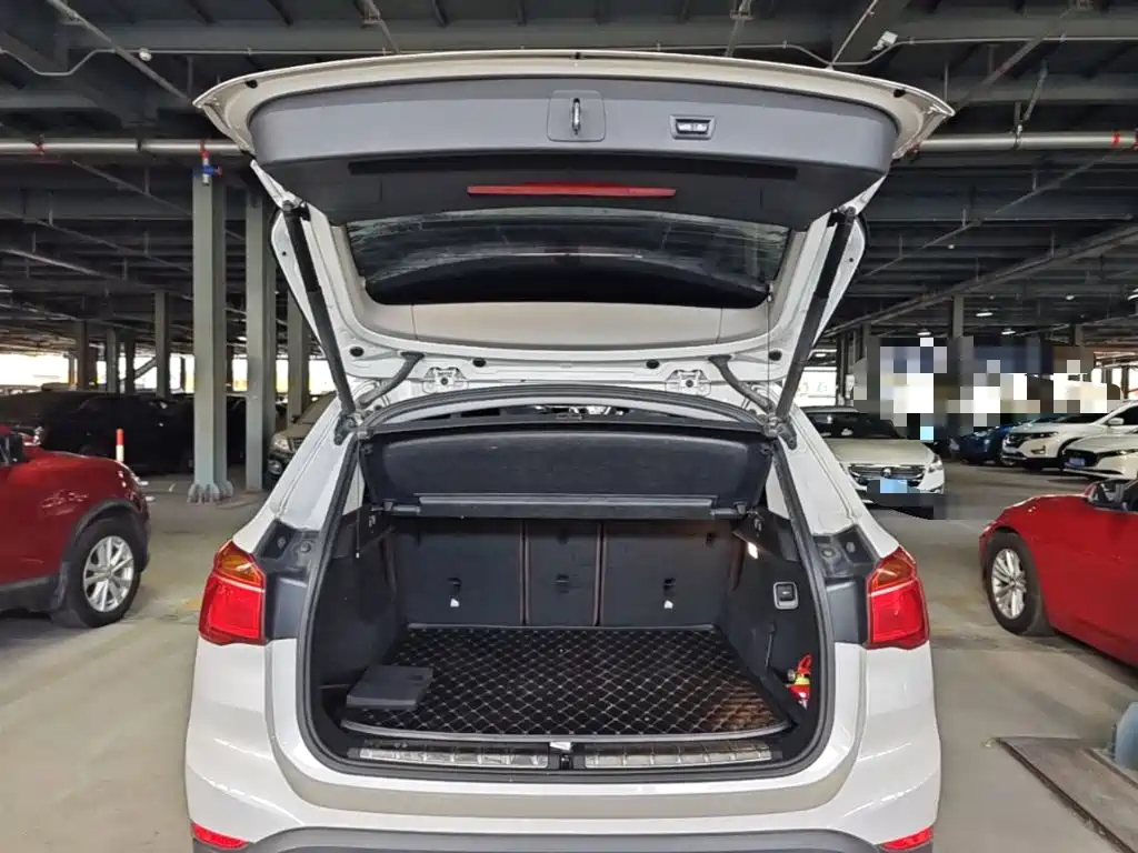 BMW X1 — миниатюра 19