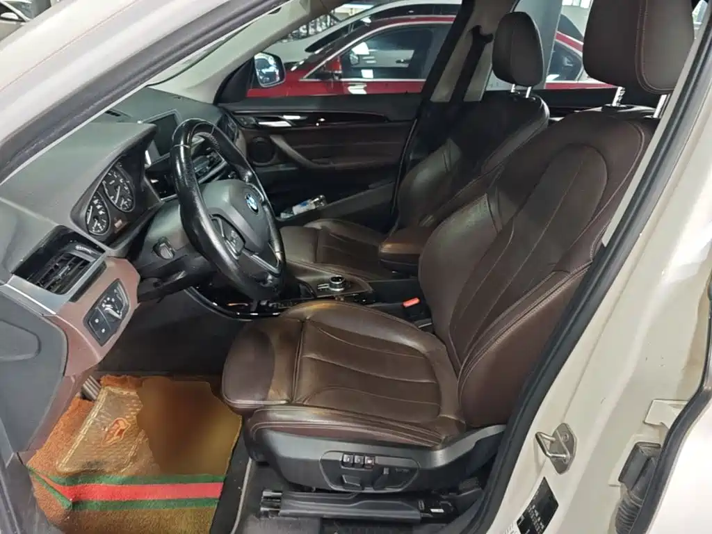 BMW X1 — миниатюра 15