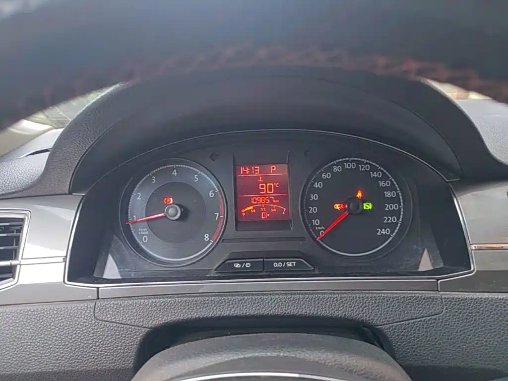 Volkswagen Santana — миниатюра 12