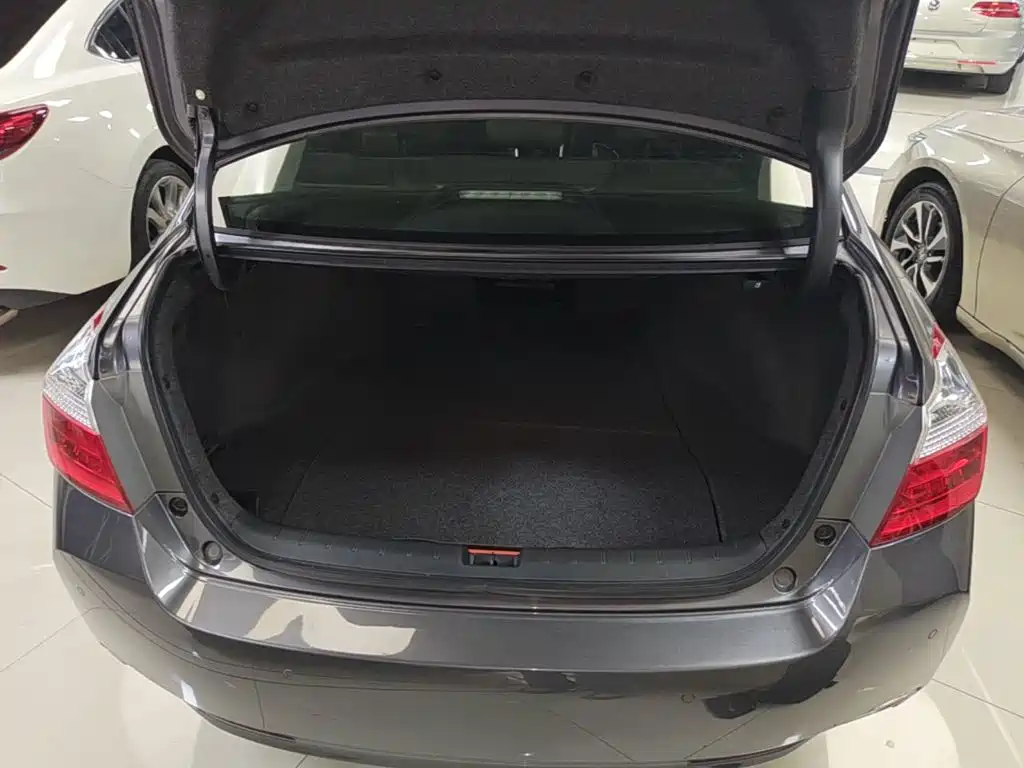 Honda Accord — миниатюра 19