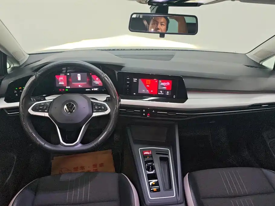 Volkswagen Golf — миниатюра 12