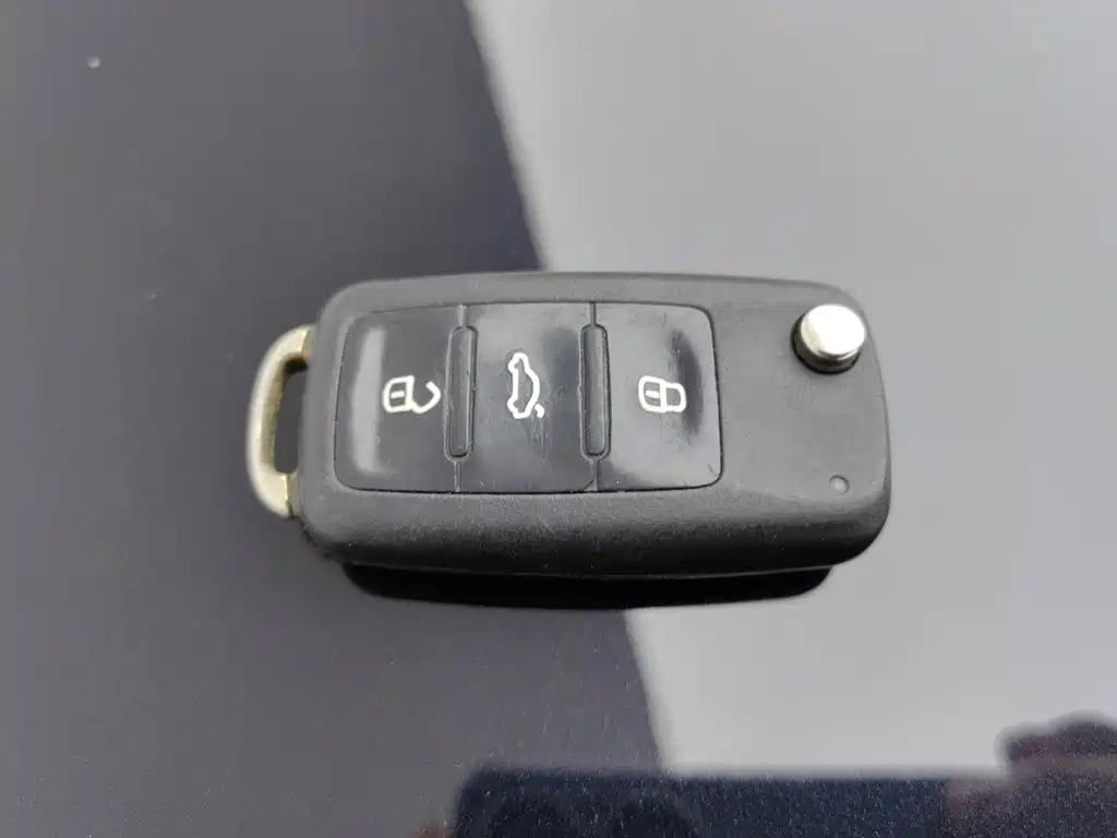 Volkswagen Lavida — миниатюра 19