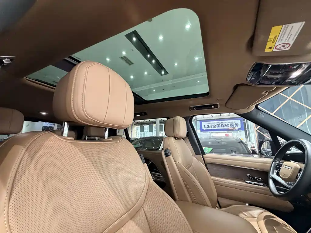 Land Rover Range Rover — миниатюра 10