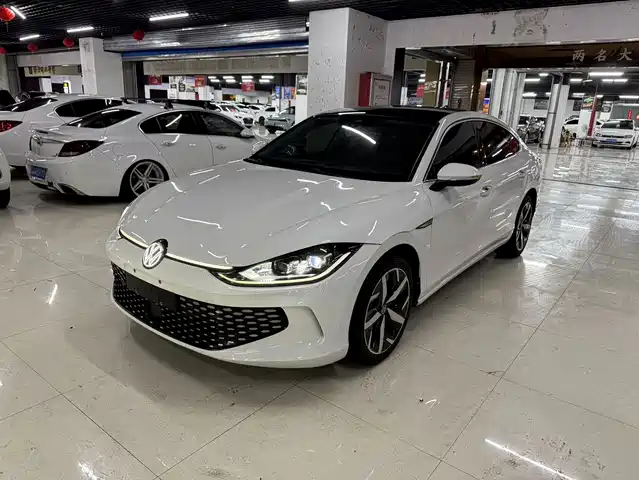 Volkswagen Lamando
