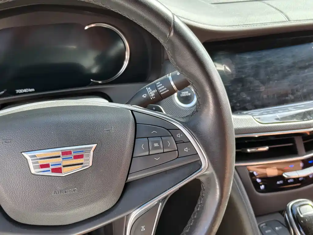 Cadillac CT6 — миниатюра 5