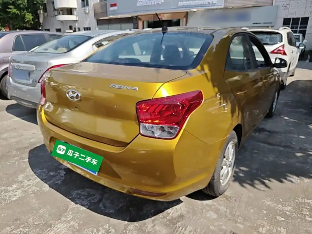 Hyundai Verna — миниатюра 7