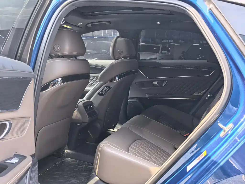 BYD Han — миниатюра 9