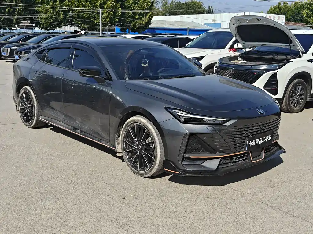 Changan UNI-V — миниатюра 3