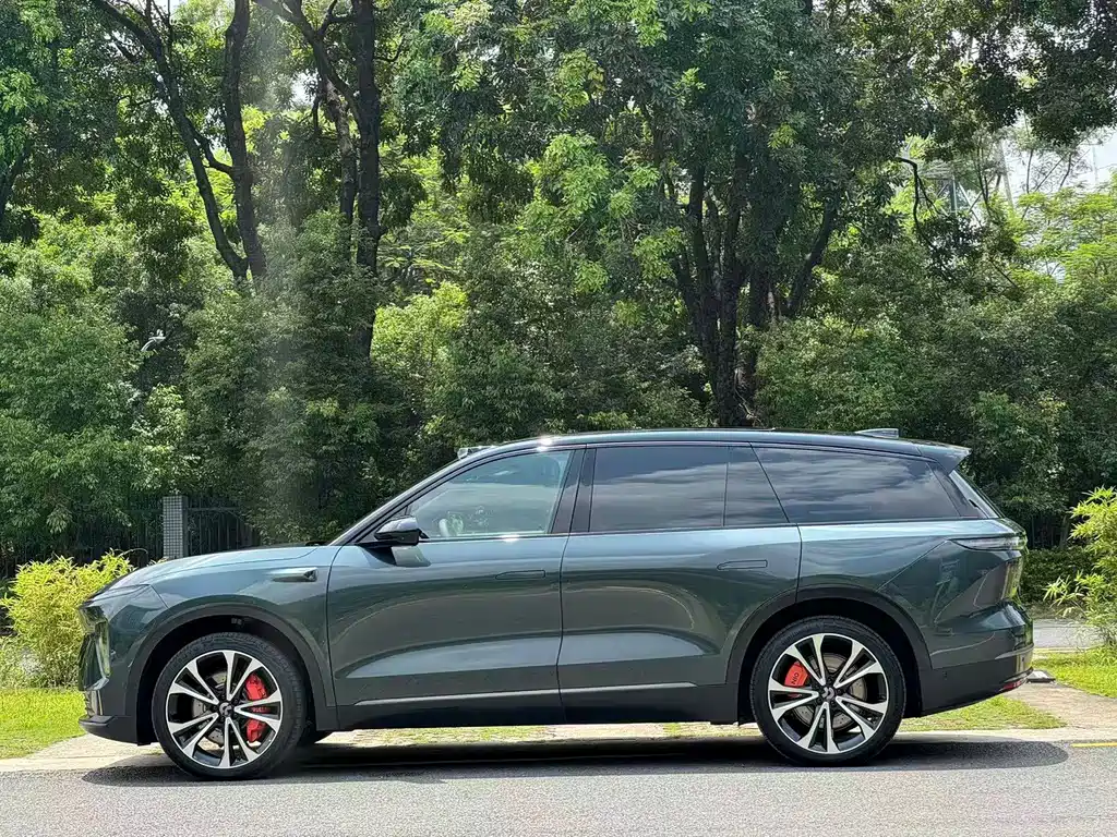 NIO ES8 — миниатюра 4