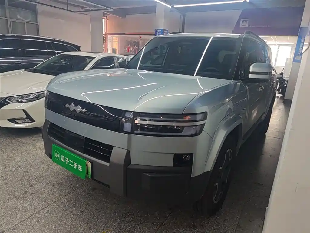 Fangchengbao Leopard 7 7 2025 200KM Max