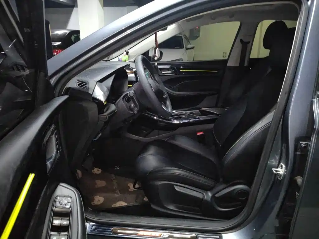 Roewe i5 — миниатюра 14