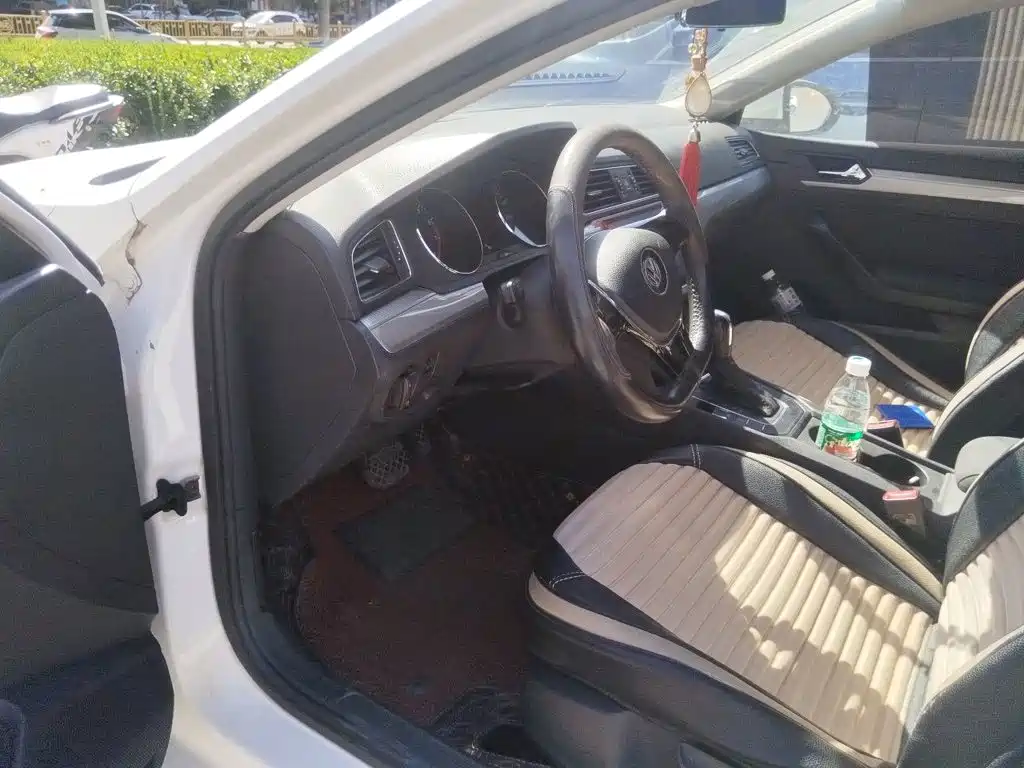 Volkswagen Lamando — миниатюра 12
