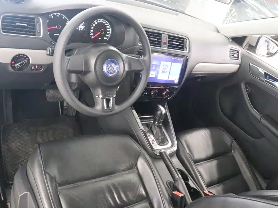 Volkswagen Sagitar — миниатюра 8