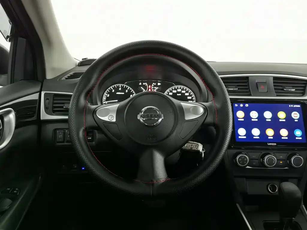 Nissan Sylphy — миниатюра 11