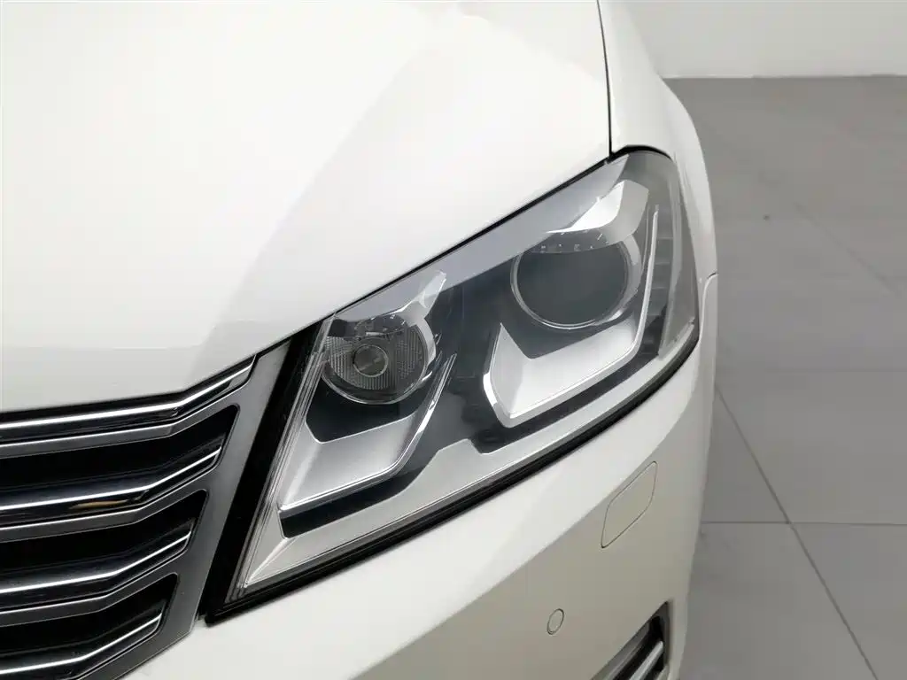 Volkswagen Magotan 2012 2.0TSI